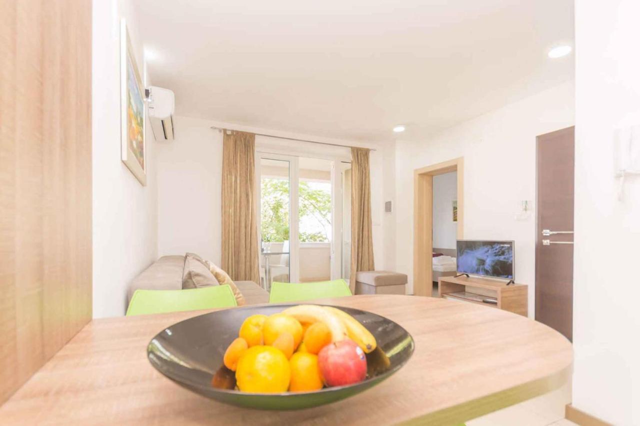 Apartments In Njivice/Insel Krk 13314 מראה חיצוני תמונה