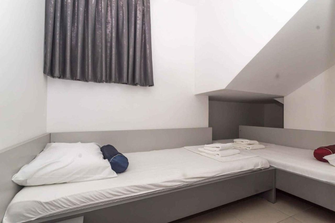 Apartments In Njivice/Insel Krk 13314 מראה חיצוני תמונה