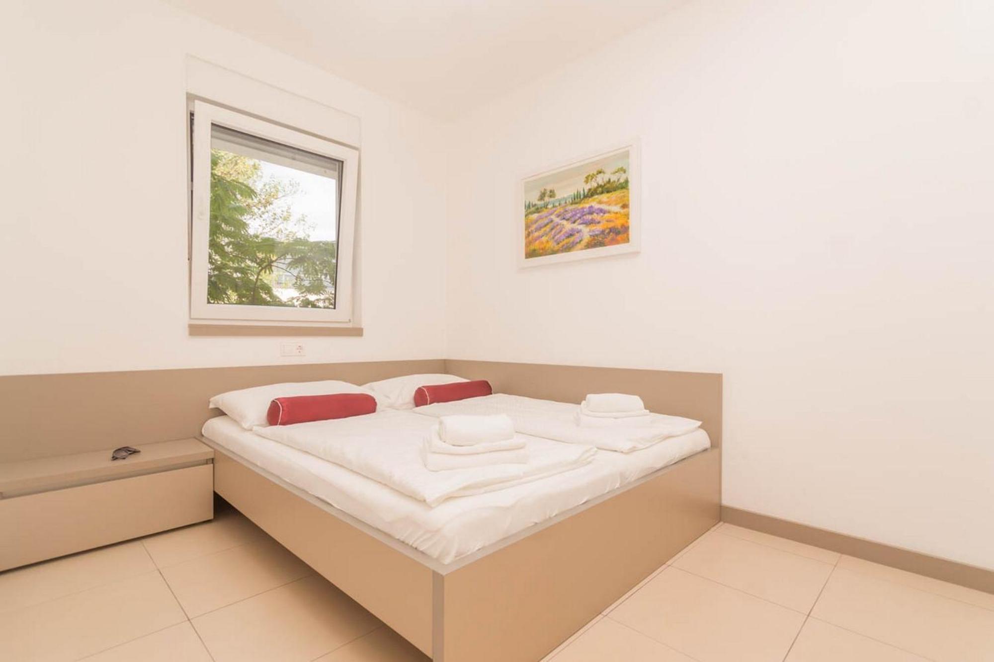 Apartments In Njivice/Insel Krk 13314 מראה חיצוני תמונה